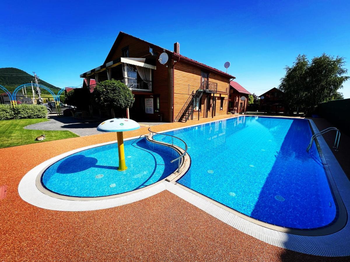 Villa Gorodok Myhove Esterno foto